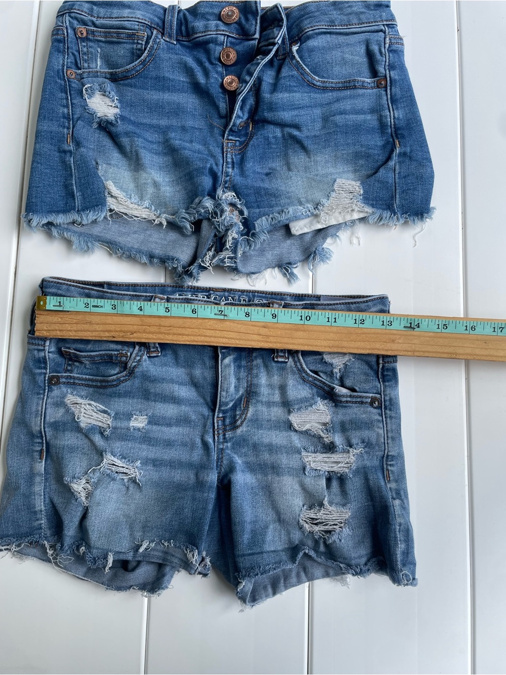 American Eagle Shortie Shorts, 2 Pair, Size 4 - Picture 9 of 9